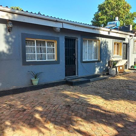 Comfort Place Pretoria Exterior photo
